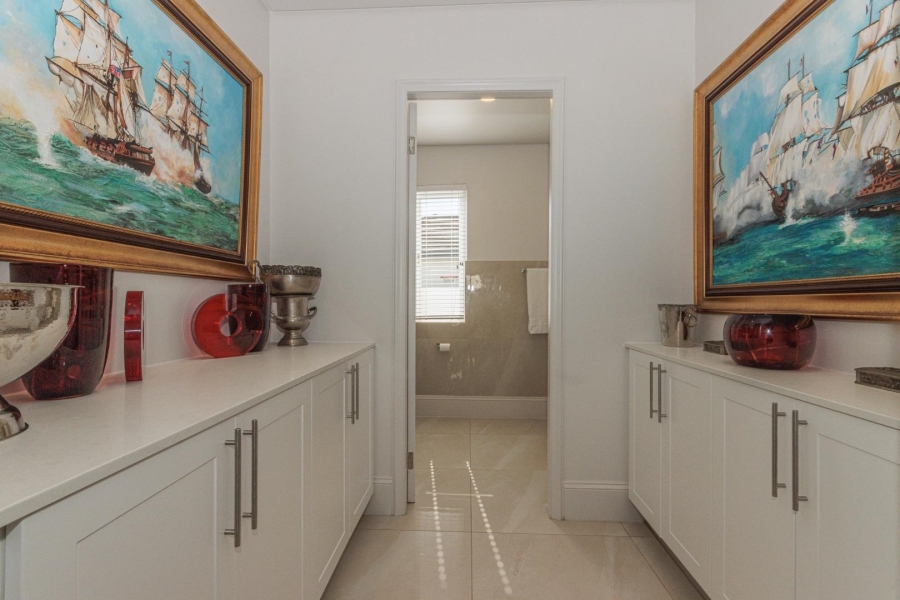 3 Bedroom Property for Sale in Sunset Beach Western Cape
